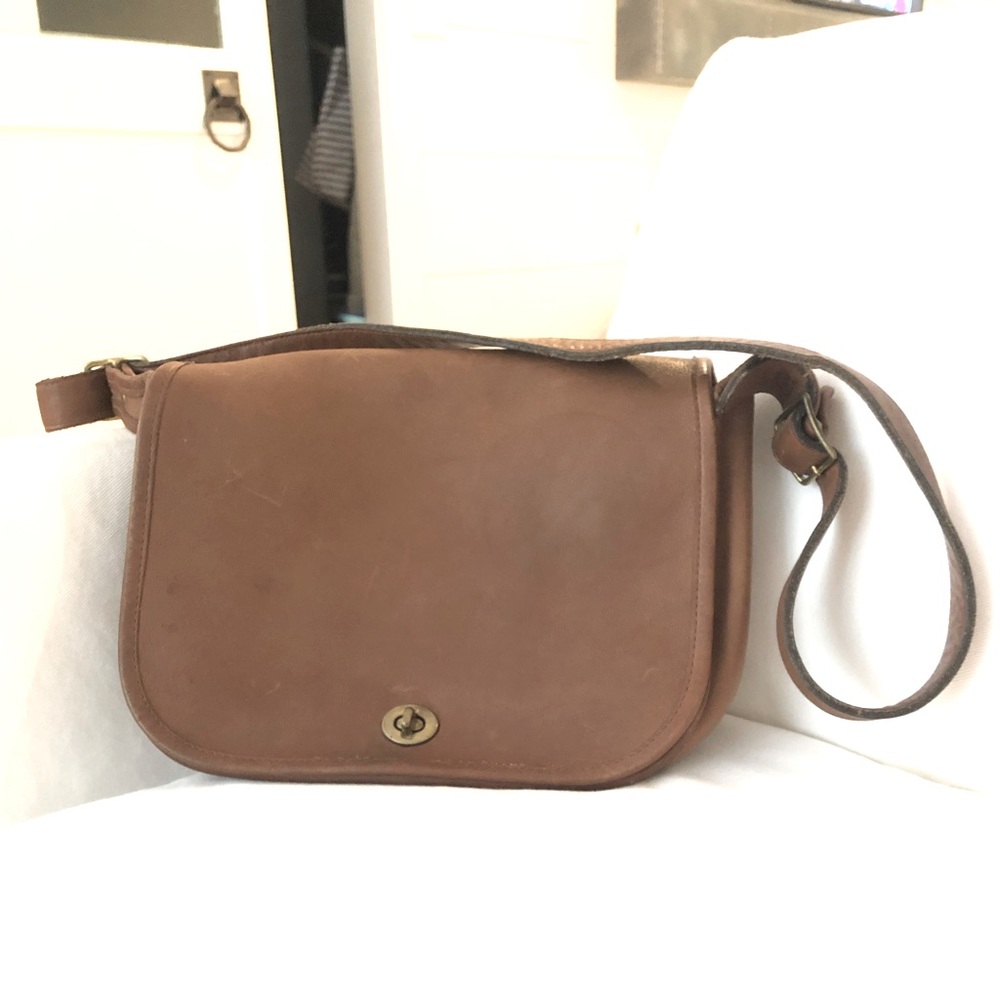 Vintage Coach Purse…Perfect Color Camel Leather